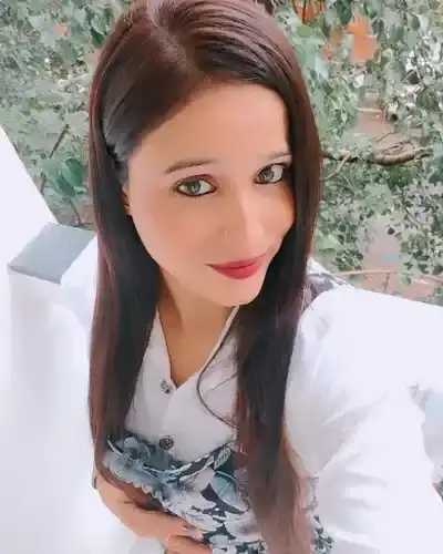 Call Girls in Hanumangarh